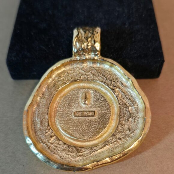 Erwin Pearl Ancient Coin Medallion Pendant • Gold Hammered Mixed Metal • NWOT - Picture 3 of 5